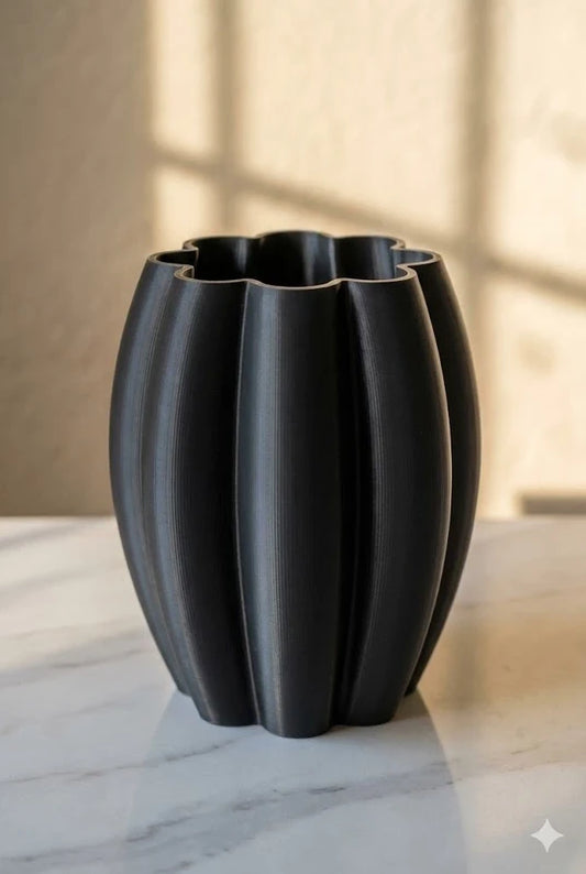 Vase, pot décoratif – Design moderne noir côtelé imprimé en 3D