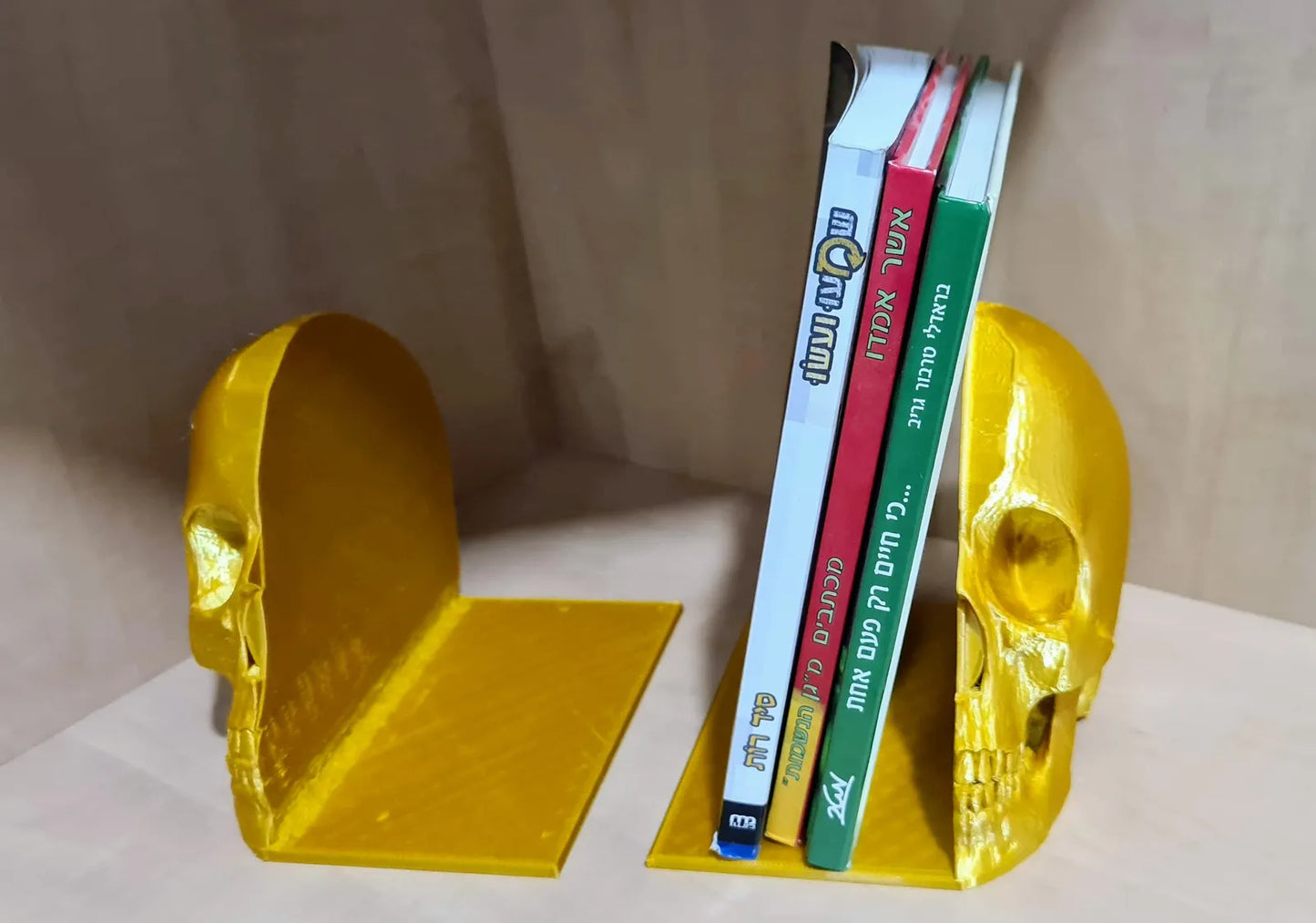Serre-livres têtes de mort
