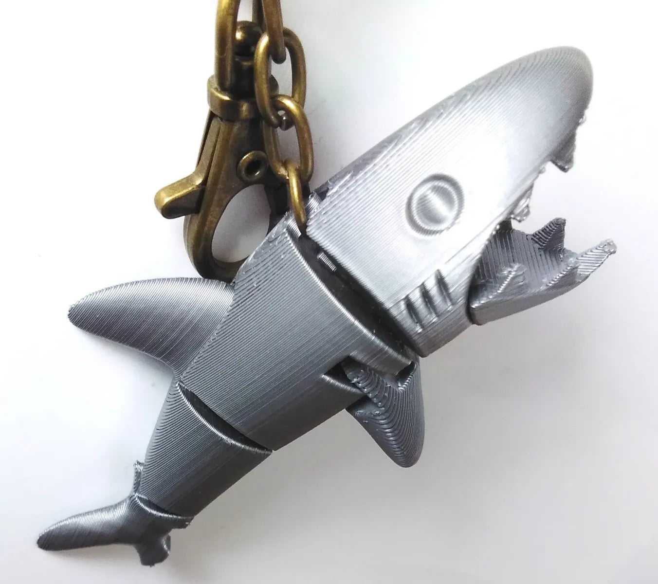 Requin articulé