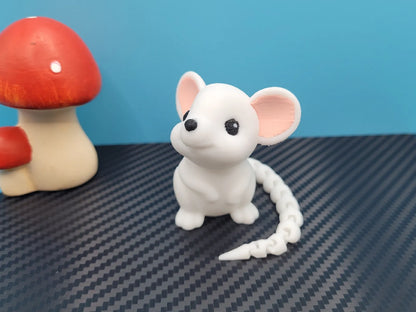 Souris mignonne articulée