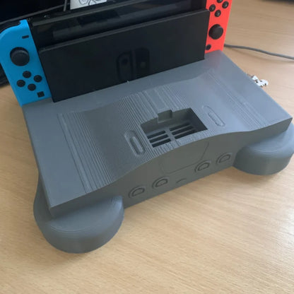 Dock Nintendo Switch inspiré de la Nintendo 64,