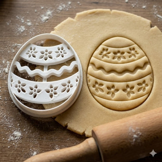 Emporte-pièce Œuf de Pâques Décoratif avec Motifs Floraux