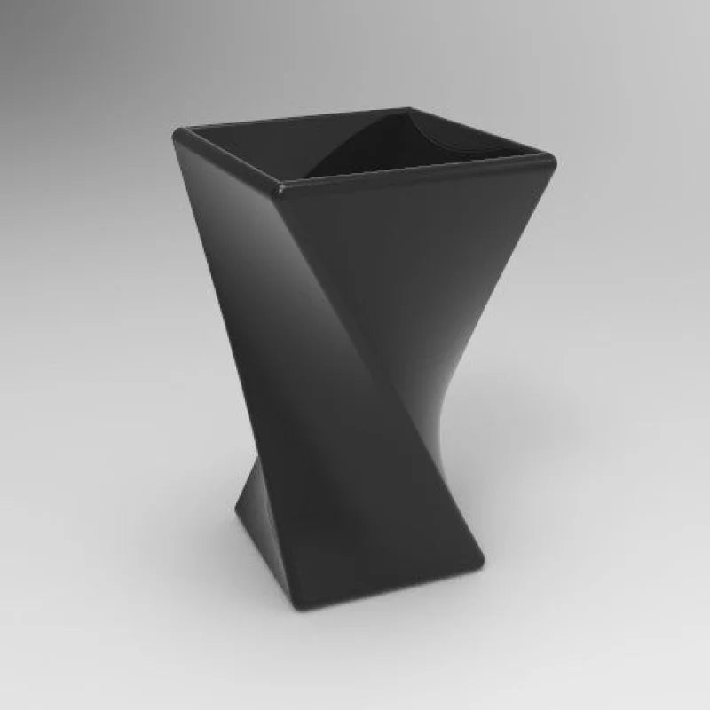 Vase Twist en Impression 3D – Élégance et Design Unique