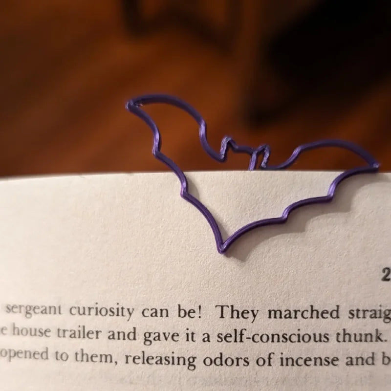 Batclip - A quick 2-minute paperclip bookmark page marker