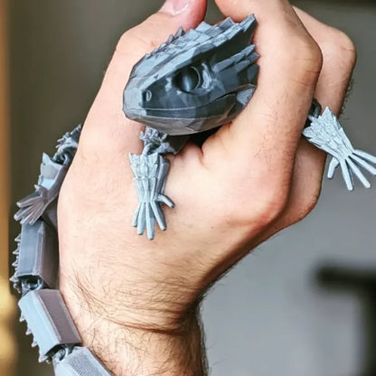 Crocodile à Yeux Rouges