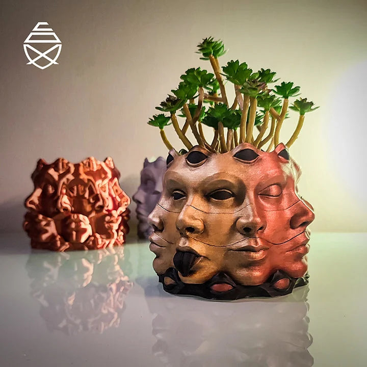 Vase Multi-Facettes - Élégance Unique | PolyPrestige3D