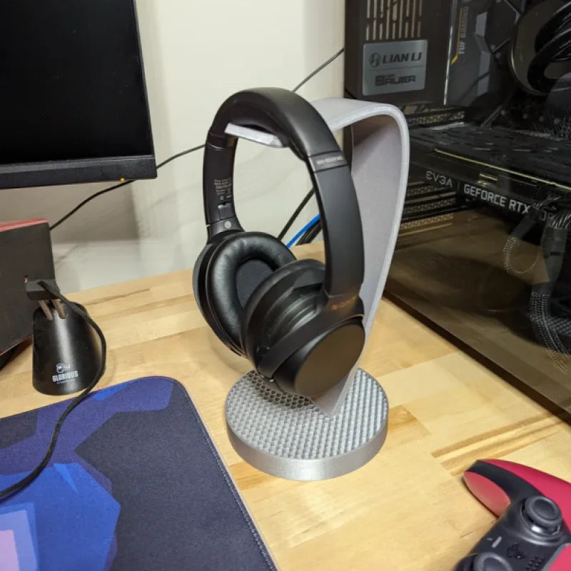 Elegant Headphone Stand