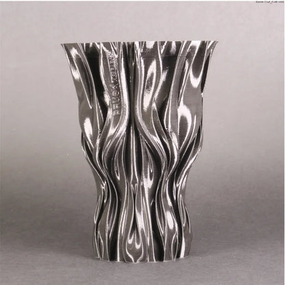 FLUID VASE