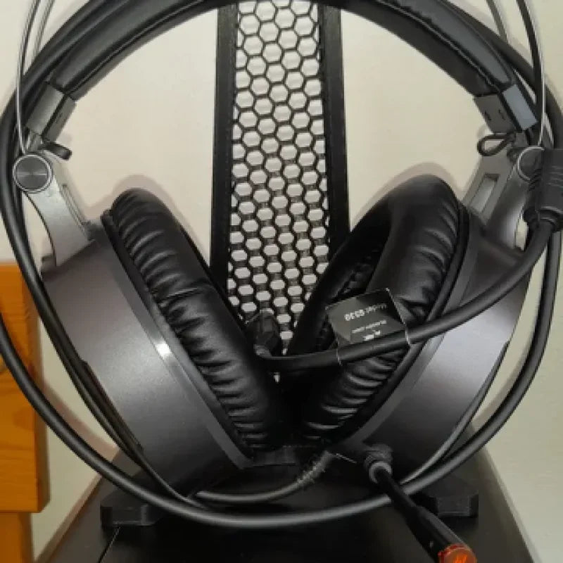 Headphone holder