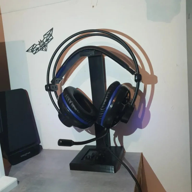 headphone holder