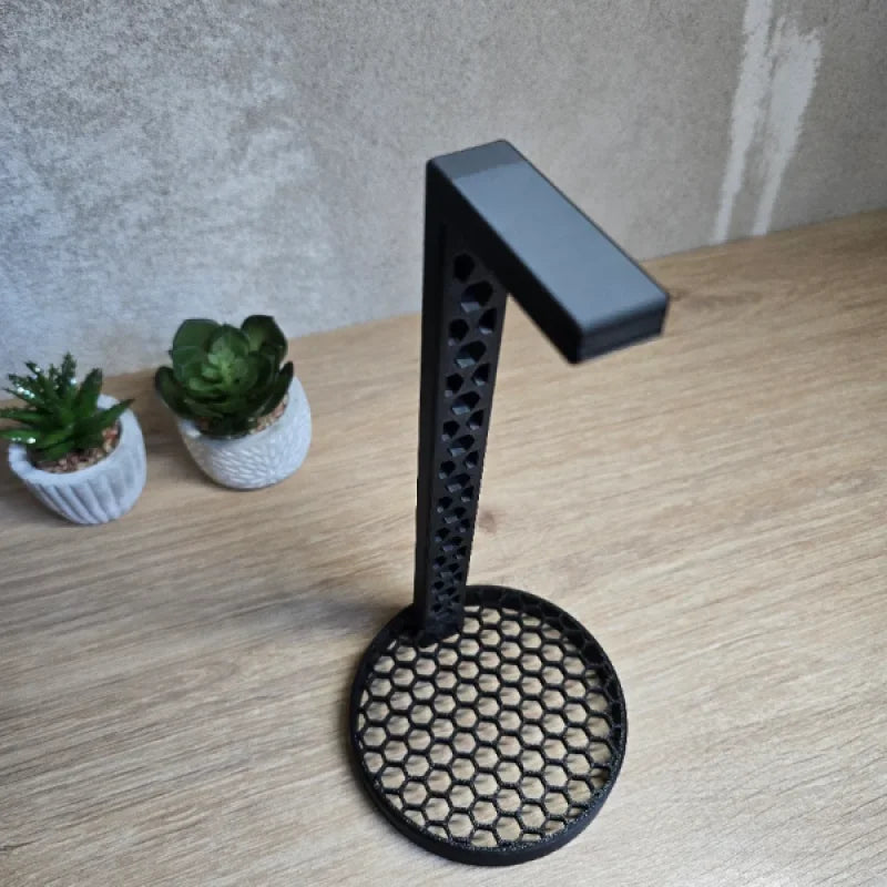 Headphone stand