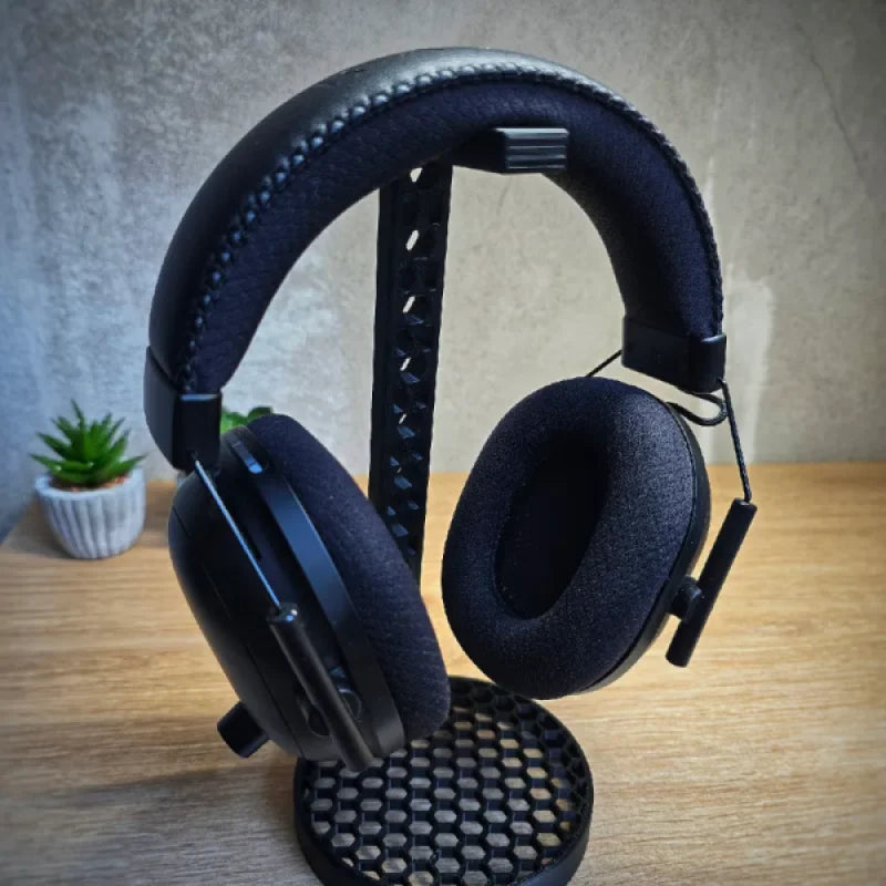 Headphone stand