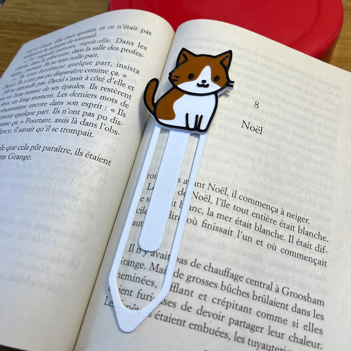 Cute Brown Cat Bookmark