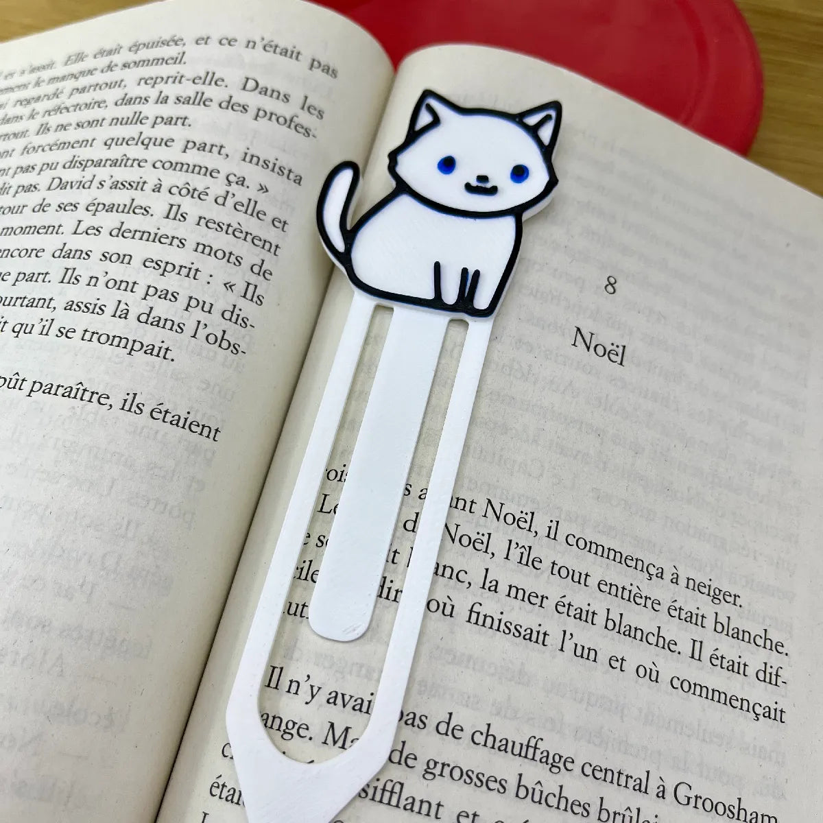 Cute White Cat Bookmark
