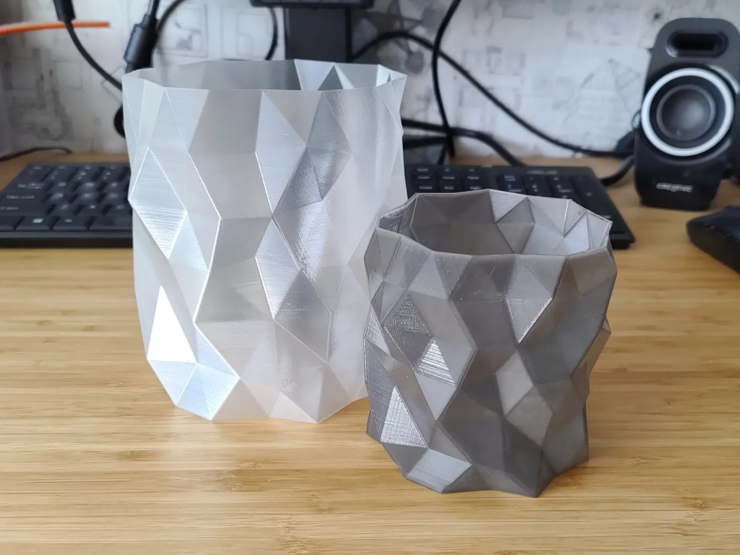Vase Pot en low poly brisé