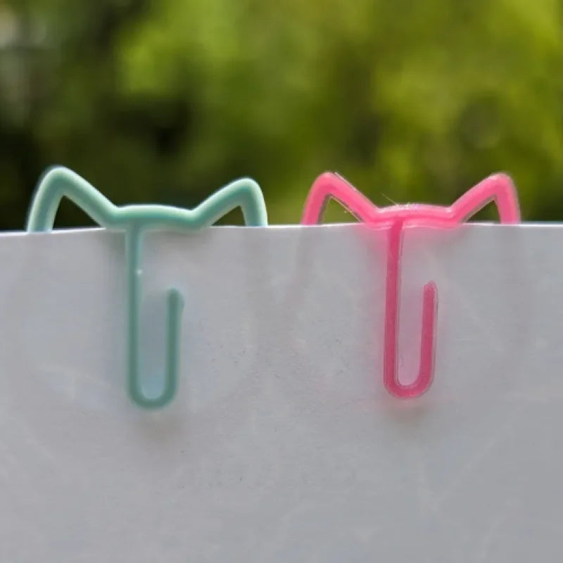 Kitty Clip - A quick 2-minute paperclip bookmark page marker