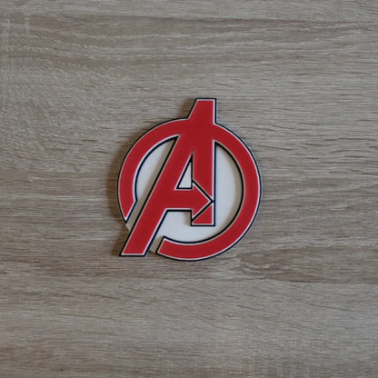 Logo des Avengers