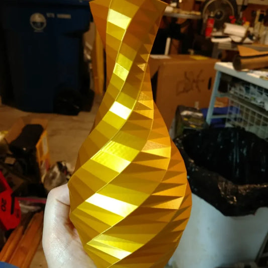 Low-Poly Rose Vase