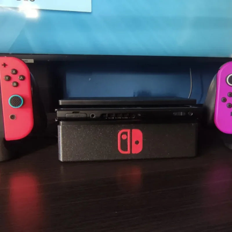 Nintendo Switch JoyCon grip & straps stand