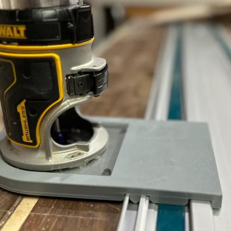 Plaque de toupie Dewalt pour rail Makita