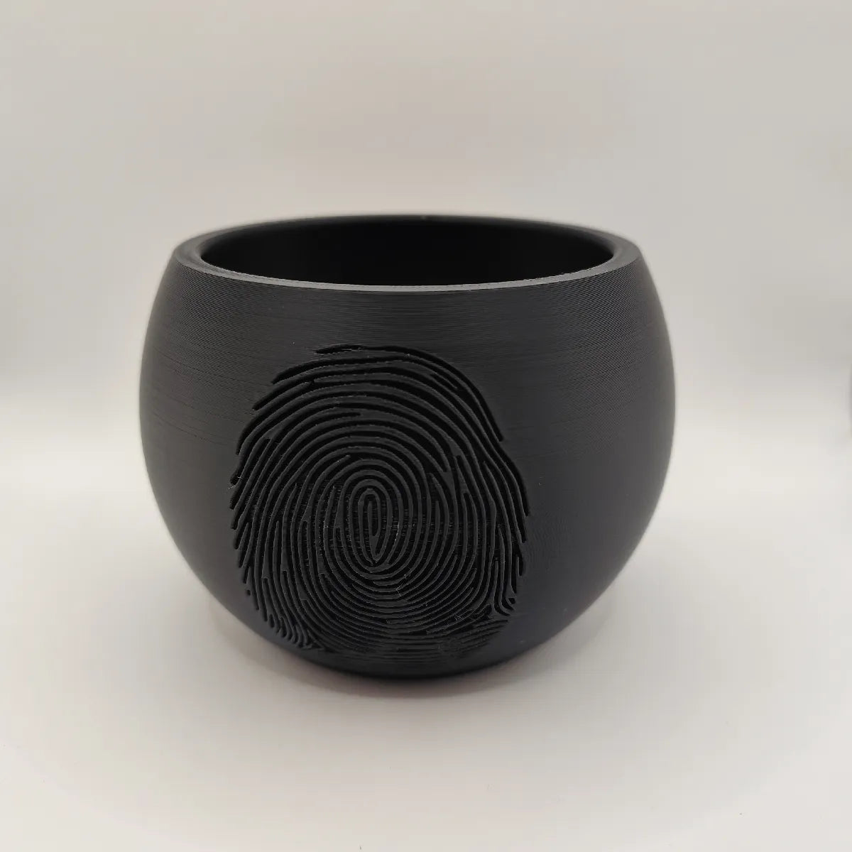 Pot de plante scène de crime au design moderne