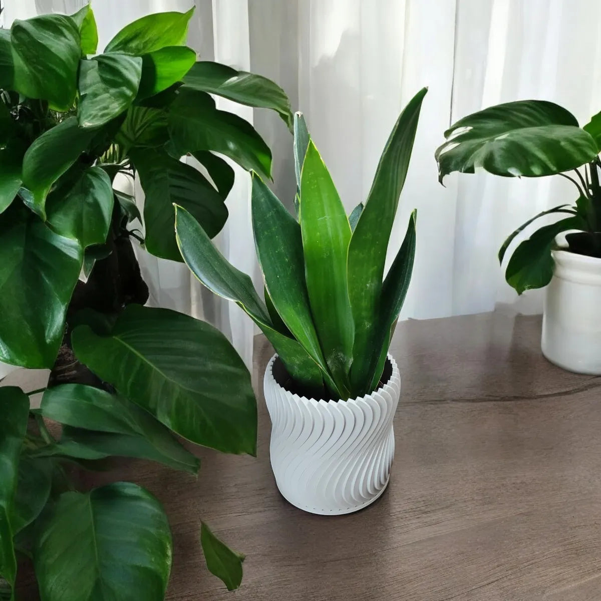 Pot de fleurs design "turbine wheeler"