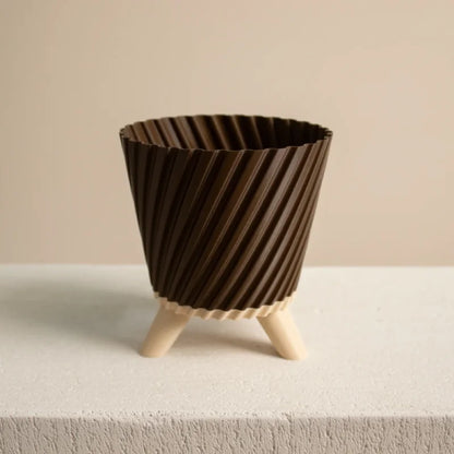 Twisted Planter with Legs Vase Mode