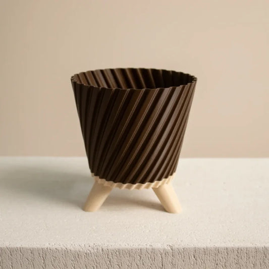 Twisted Planter with Legs Vase Mode