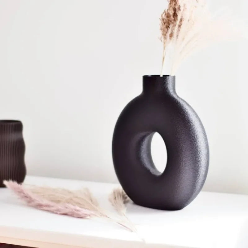 Wormhole Vase